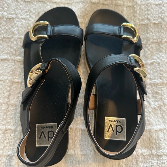 DV dolce vita Sz 6.5 Black Sandals with Gold Buckles - Picture 6 of 8